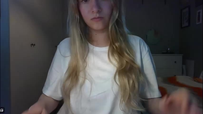 rosie_june Live Sex February 26, 2026