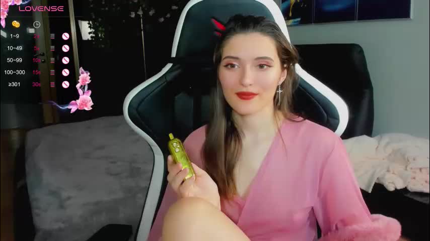 niki_cutes Live Sex February 26, 2026