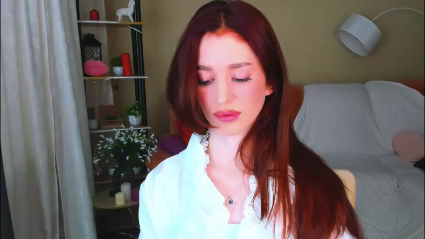 christinaconteeree Live Sex February 26, 2026