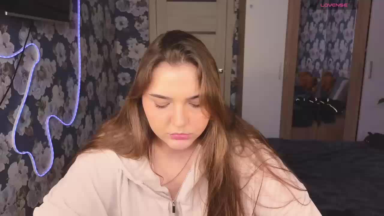 iam-momiji Live Sex February 26, 2026