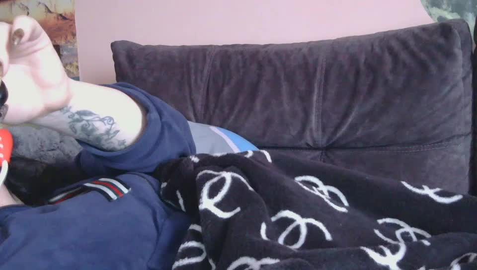 Ornotores_wers Live Sex February 26, 2026