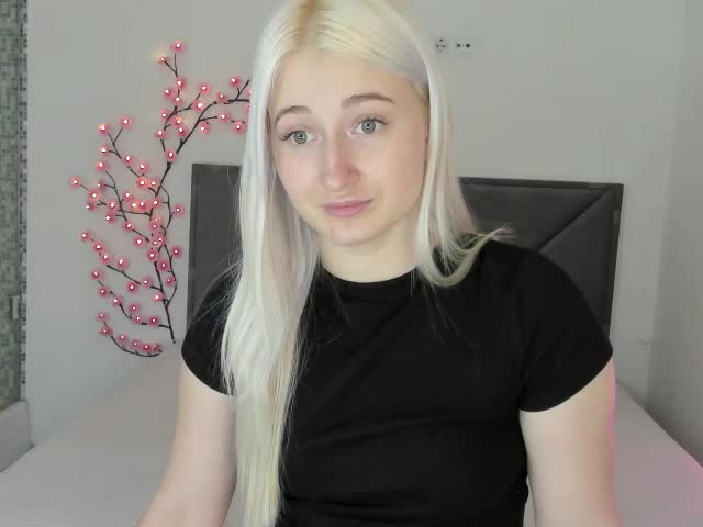 HollyTaillor Live Sex February 27, 2026