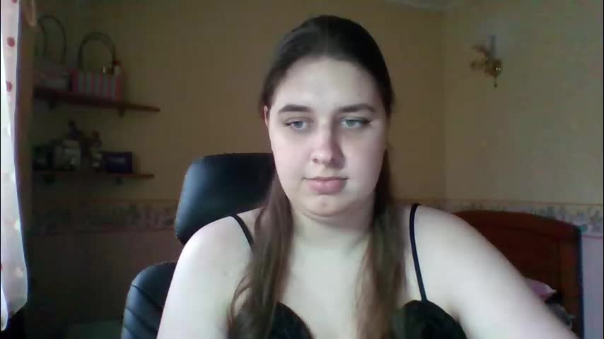 hess_luna_ Live Sex February 27, 2026