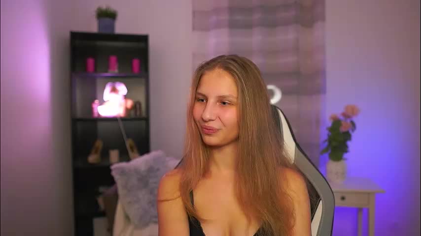 emmie_murray Live Sex February 27, 2026