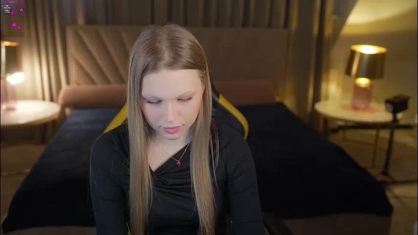 sweetdesiree_ Live Sex February 27, 2026