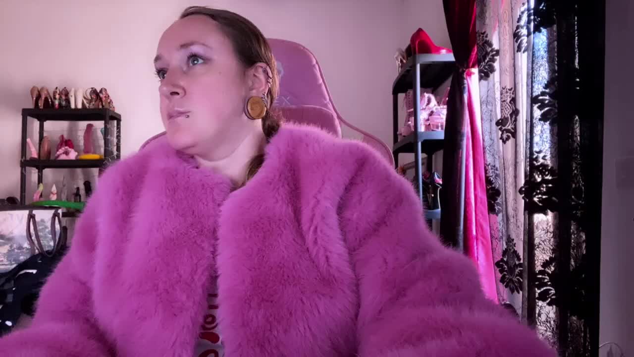 NylonQueen Live Sex February 28, 2026