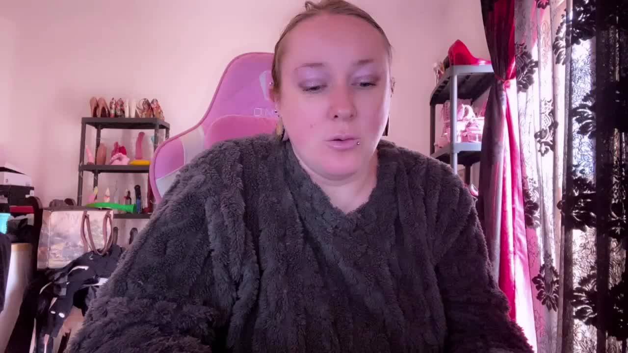 NylonQueen Live Sex February 28, 2026