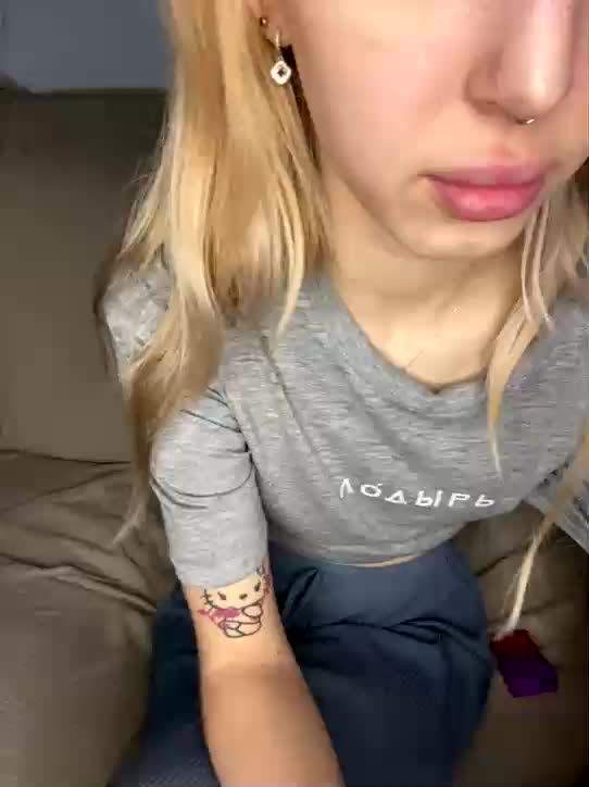 lina_wap Live Sex February 28, 2026