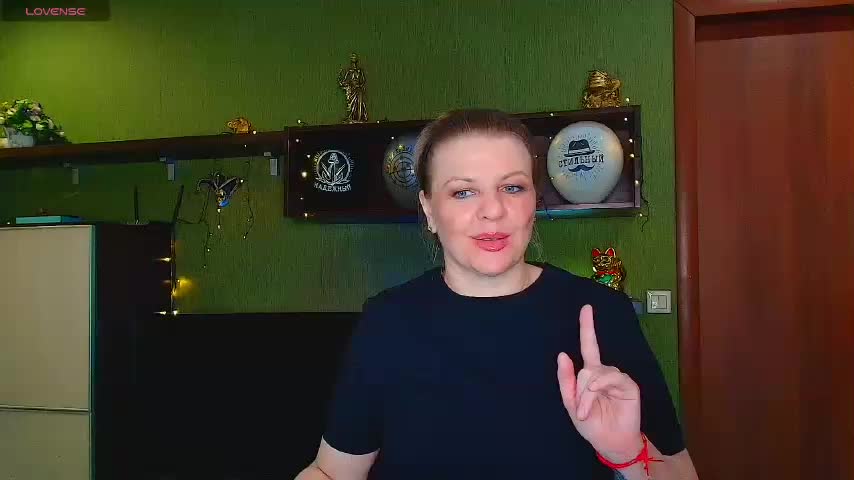 Veronika_Gold Live Sex February 28, 2026