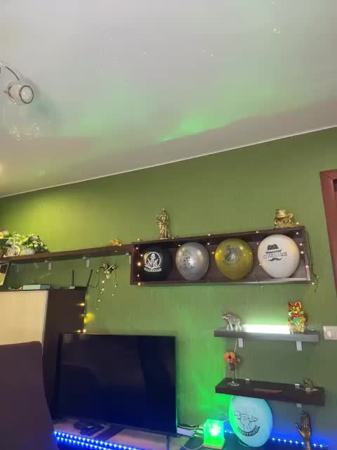 Veronika_Gold Live Sex March 1, 2026