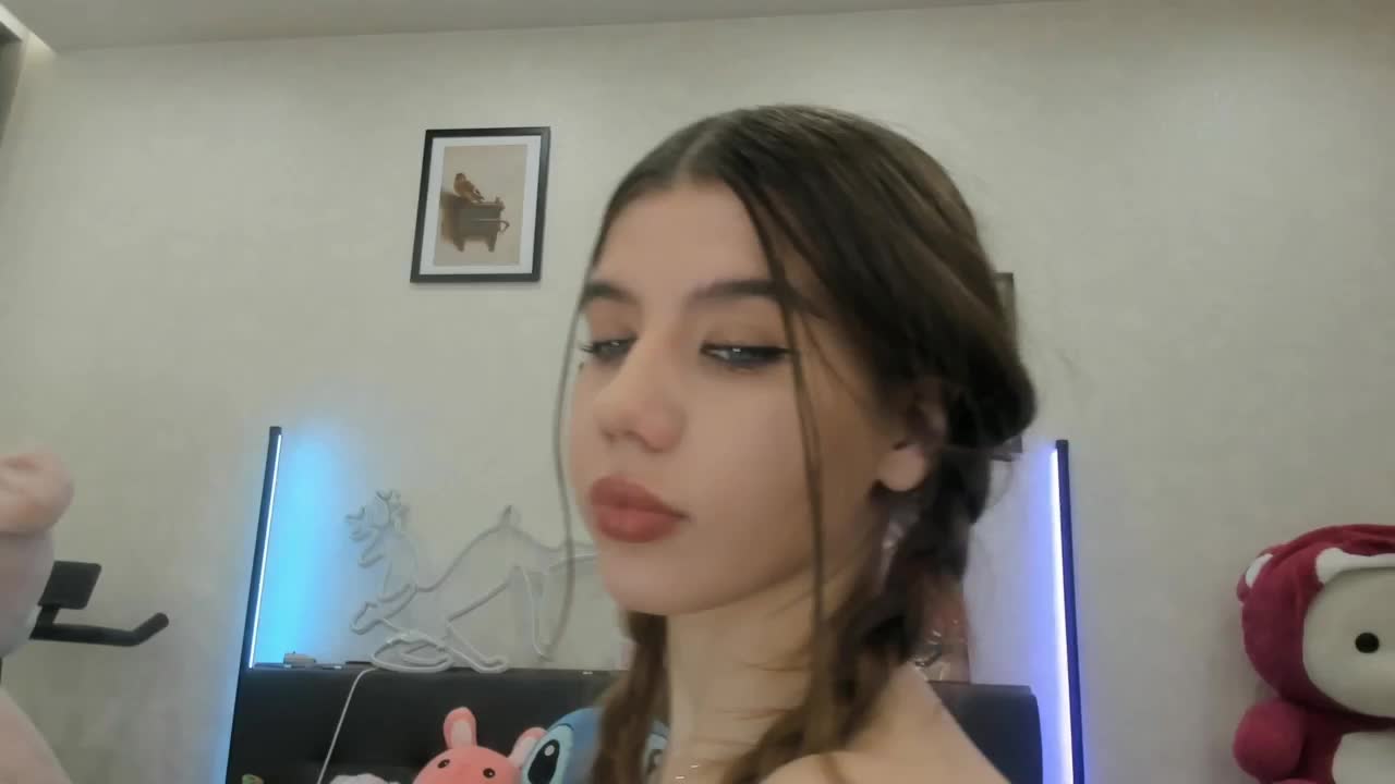 dolly-ll Live Sex March 1, 2026