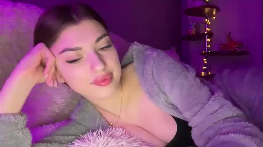 dianaa_lee Live Sex March 1, 2026