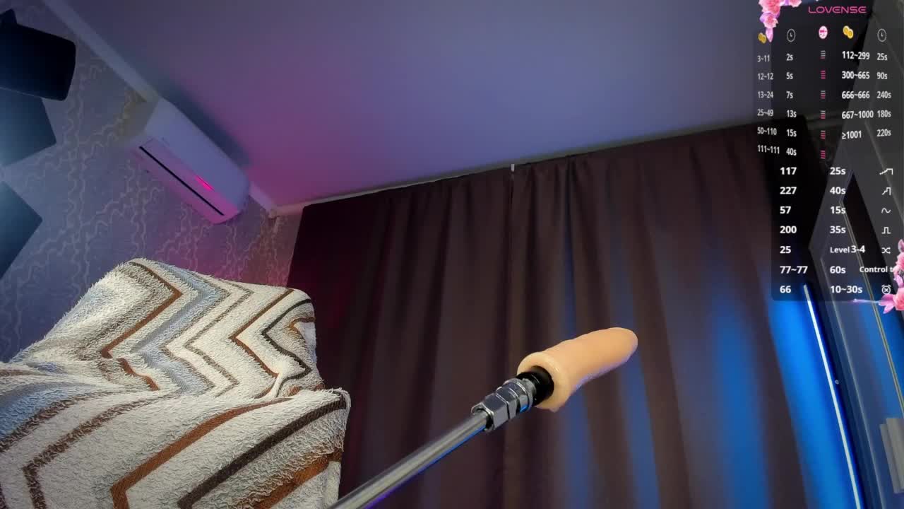 Juicy-Vikki Live Sex March 1, 2026