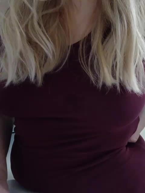 Tata42 Live Sex March 1, 2026