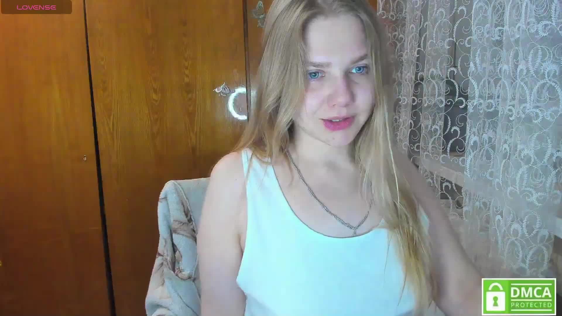 Emma-Frizea Live Sex March 1, 2026