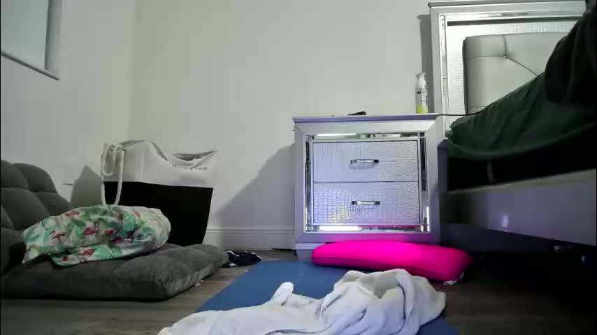 luckycleo Live Sex March 1, 2026