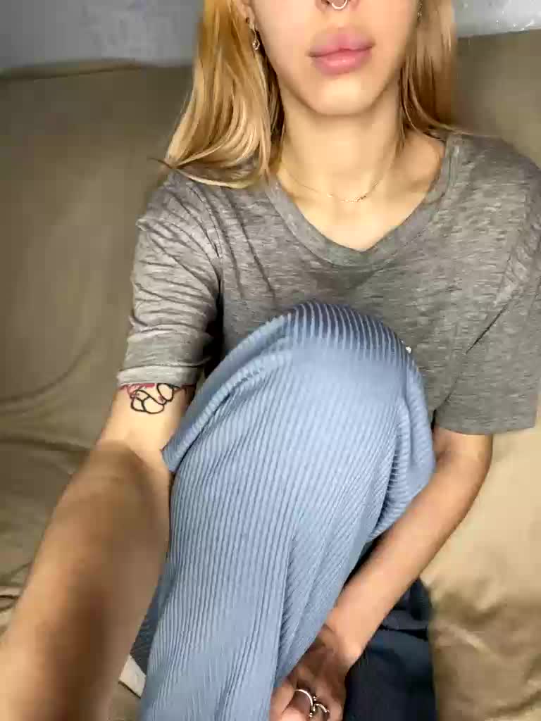 lina_wap Live Sex March 1, 2026