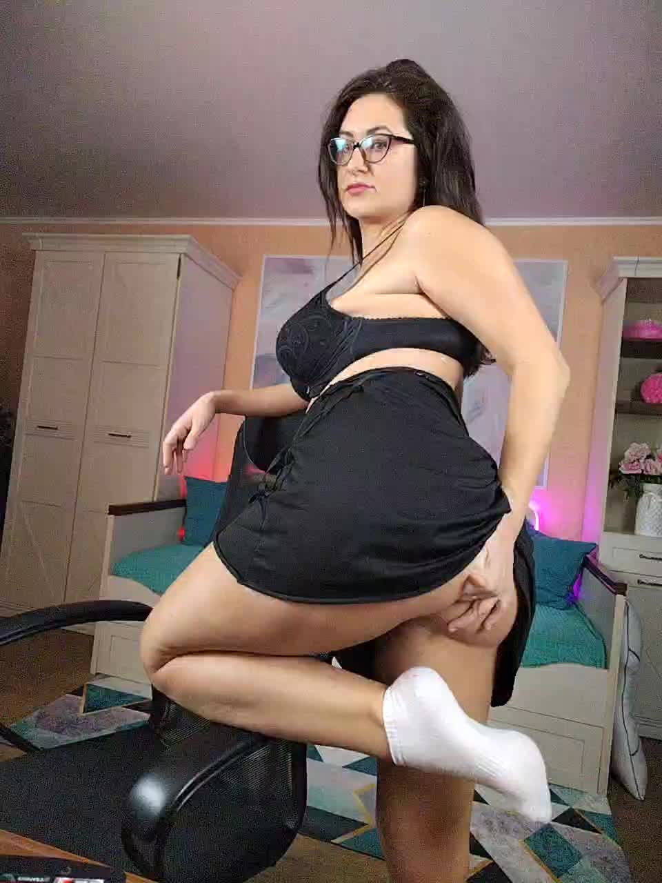 AlicaLovely Live Sex March 1, 2026