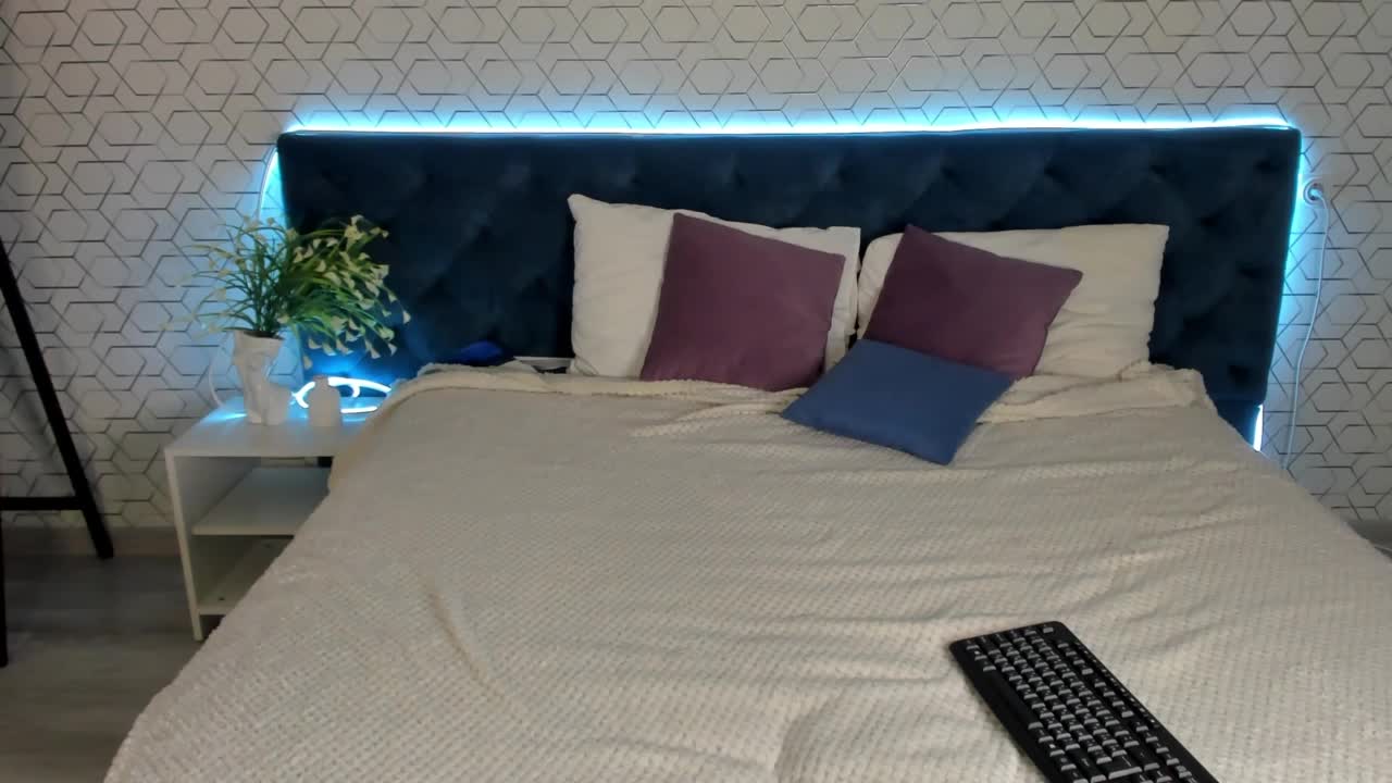 desiree-doll Live Sex March 1, 2026