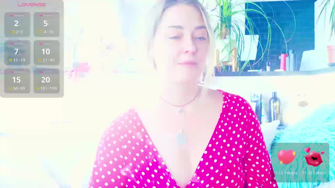 _JuliaSpace_ Live Sex March 1, 2026