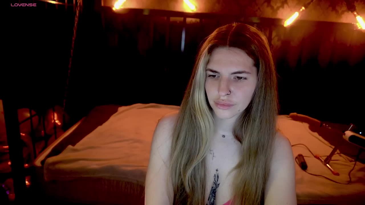 DanielaReign Live Sex March 1, 2026