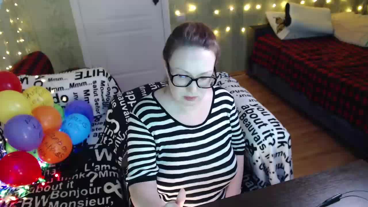 MeganIris Live Sex March 1, 2026