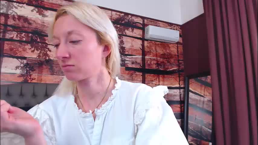 natalie_bitton Live Sex March 2, 2026