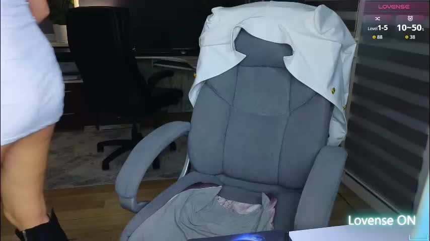 karinadeniss Live Sex March 2, 2026