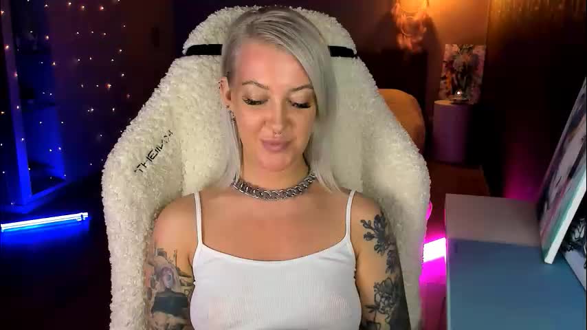 tykioty_miley Live Sex March 2, 2026