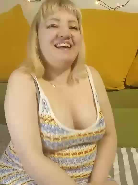 StefanyMellow3 Live Sex March 2, 2026