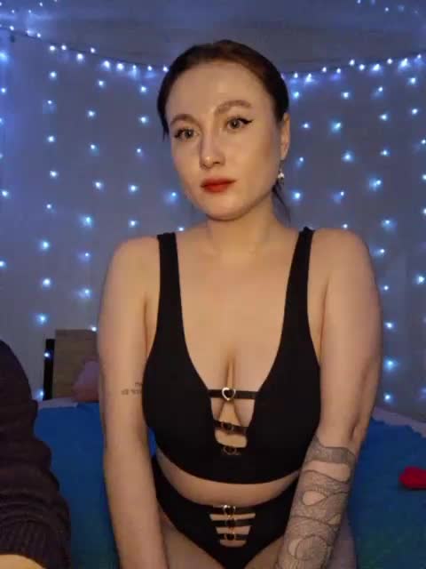 -Molly Live Sex March 2, 2026