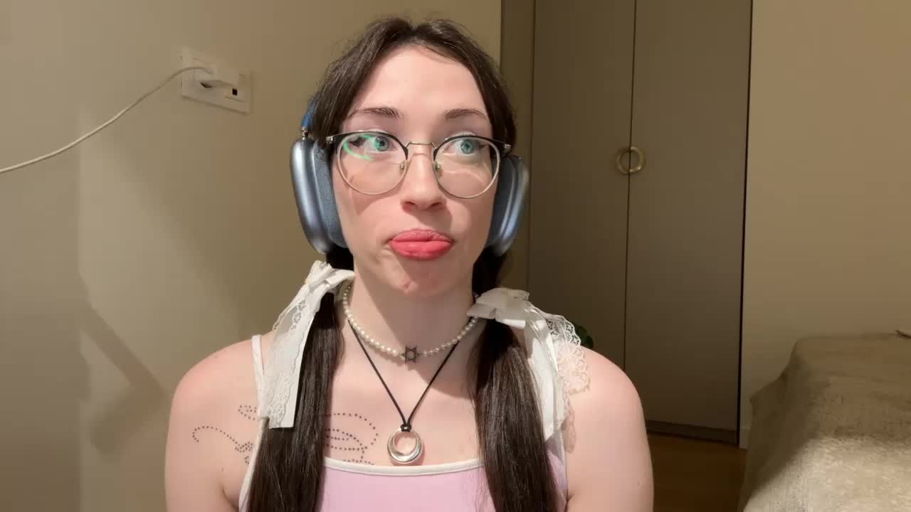 KellyyBeryy Live Sex March 3, 2026