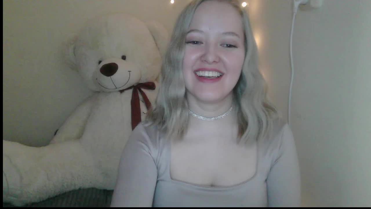 -Sweet-smile- Live Sex March 3, 2026