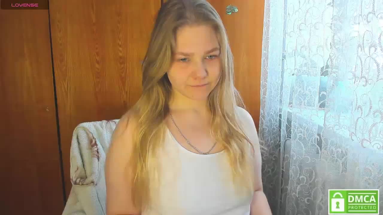 Emma-Frizea Live Sex March 3, 2026