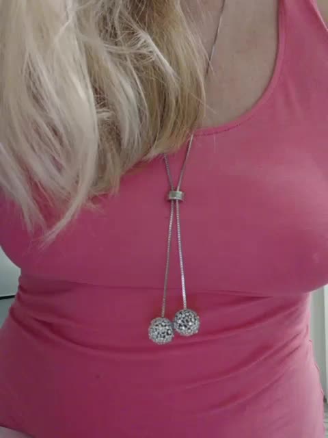 Tata42 Live Sex March 3, 2026