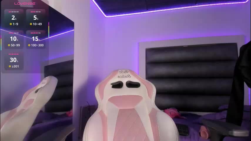 jadeestudios Live Sex March 3, 2026