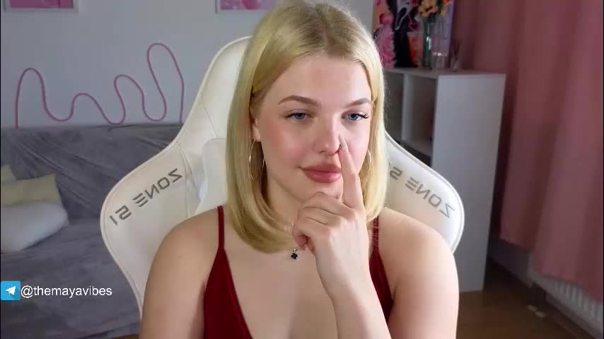 maya_blonde18 Live Sex March 3, 2026