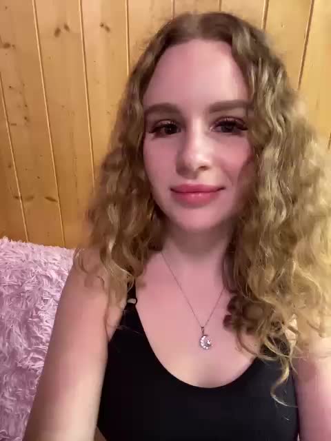 Sweetie_Kitty Live Sex March 4, 2026