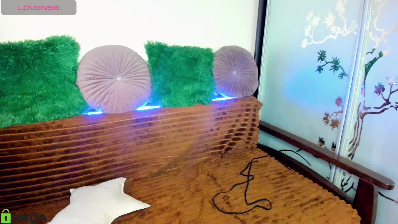 LindaSei Live Sex March 4, 2026