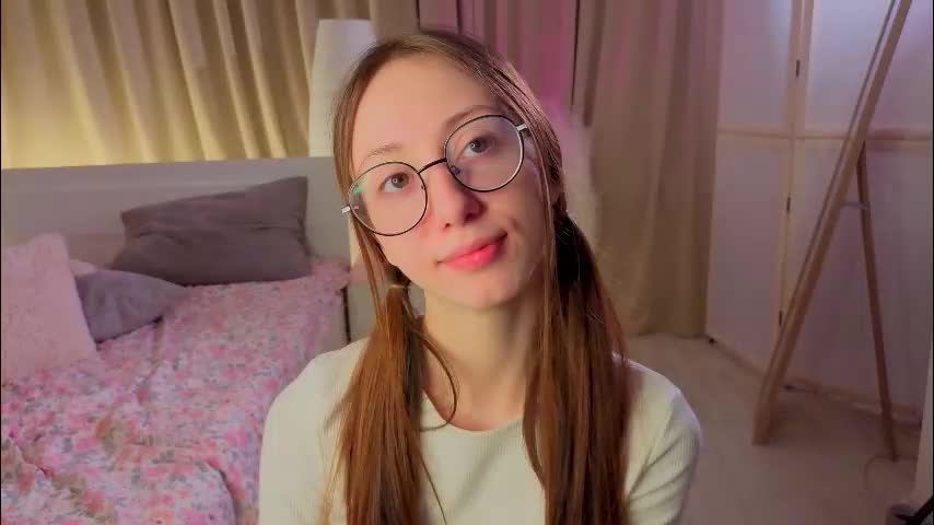 avrillemell Live Sex March 4, 2026