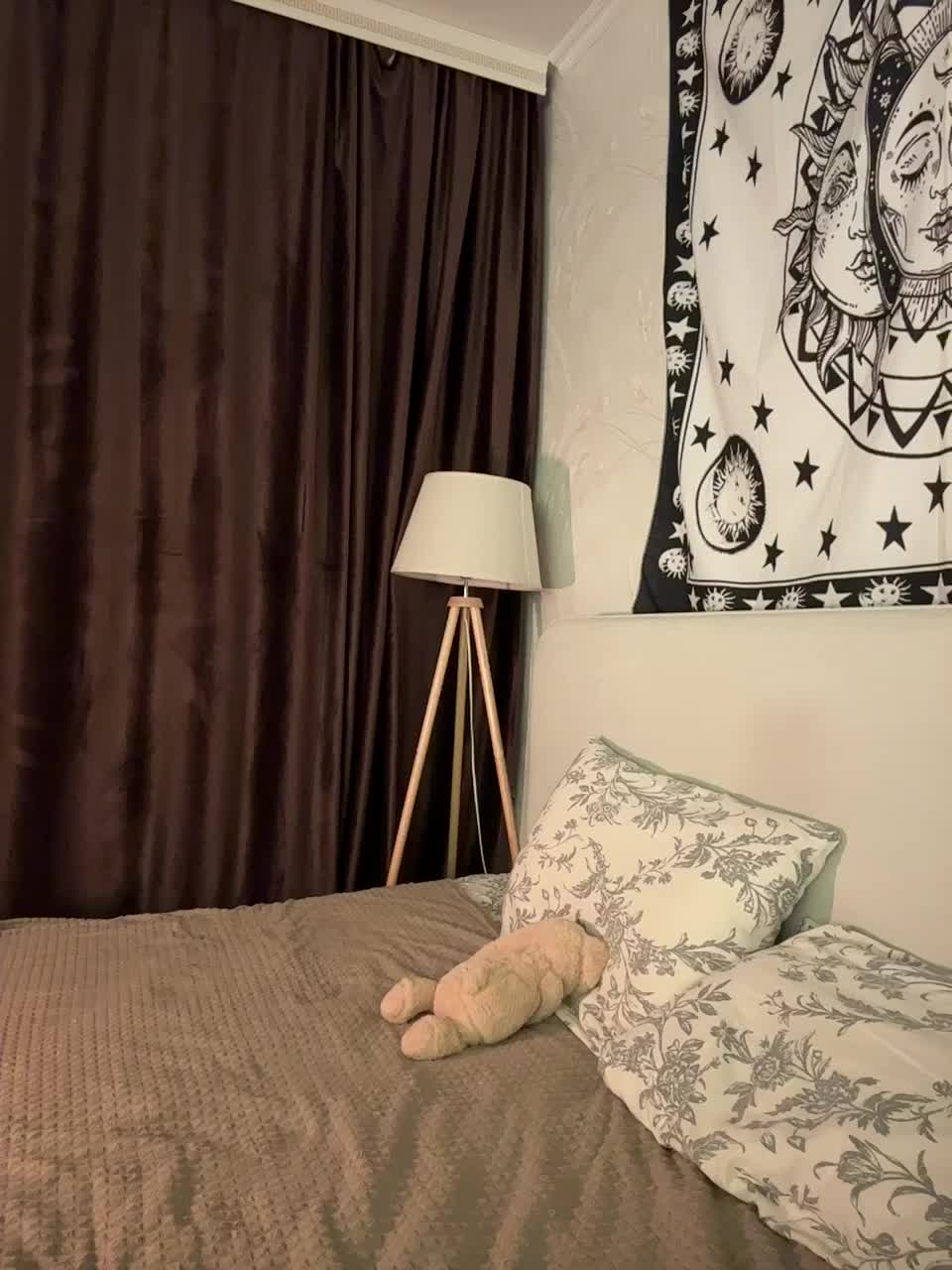 ShyAlya Live Sex March 4, 2026