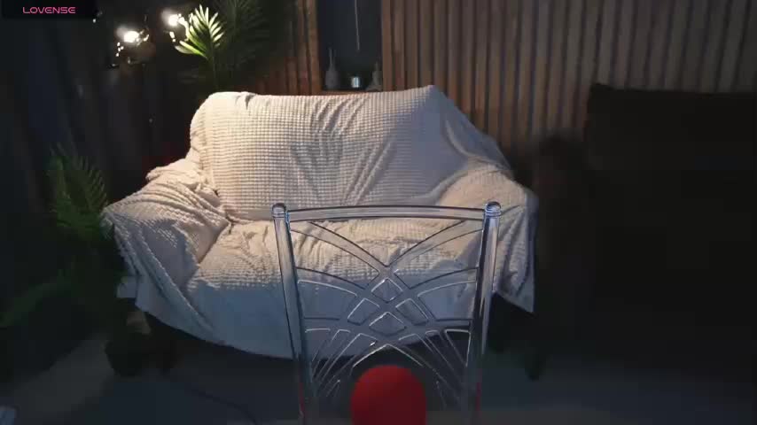 IceDanielles Live Sex March 4, 2026