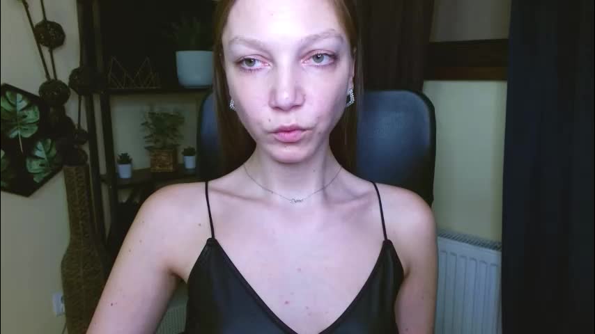 emilly_xkiss Live Sex March 4, 2026