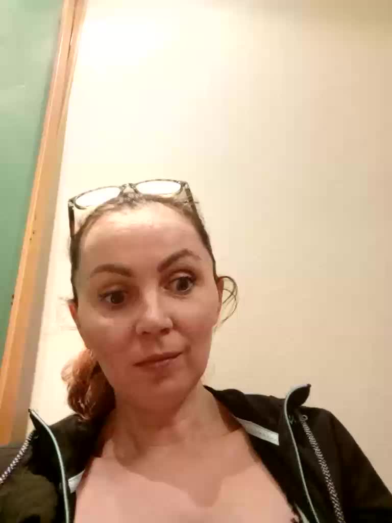 TessBertie Live Sex March 4, 2026