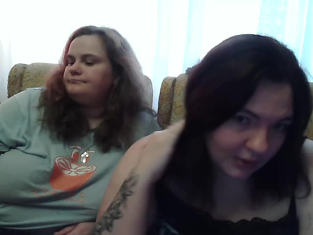 HollyXEva Live Sex March 4, 2026