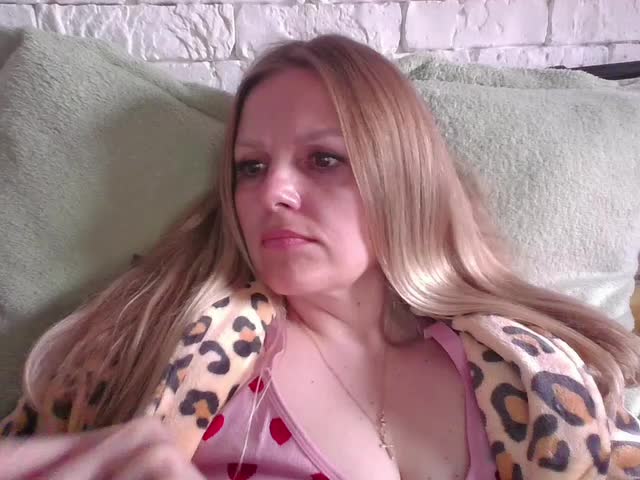 AngelAlone Live Sex March 4, 2026