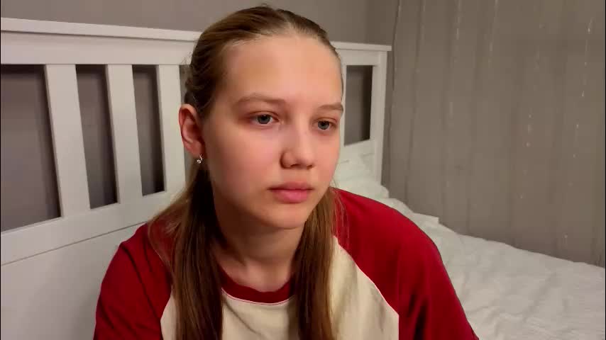 lil_tasty33 Live Sex March 4, 2026