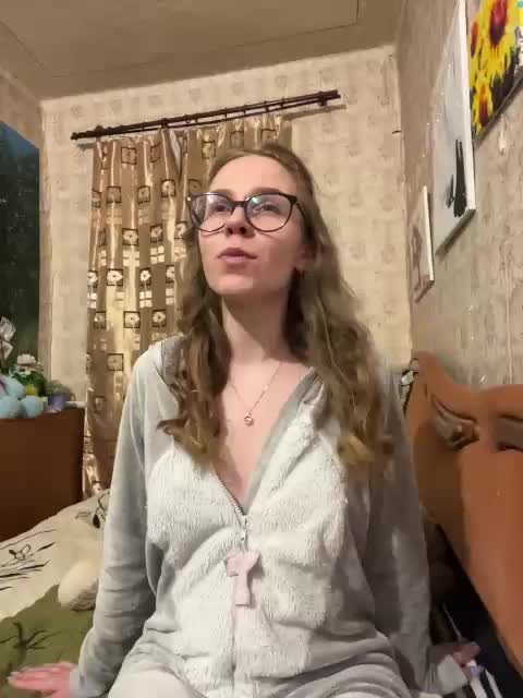 Milana22a Live Sex March 4, 2026