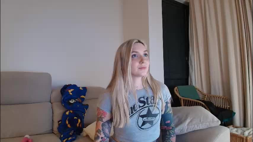 tattoobbgirl Live Sex March 4, 2026