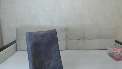 JenniferTheChic Live Sex March 4, 2026